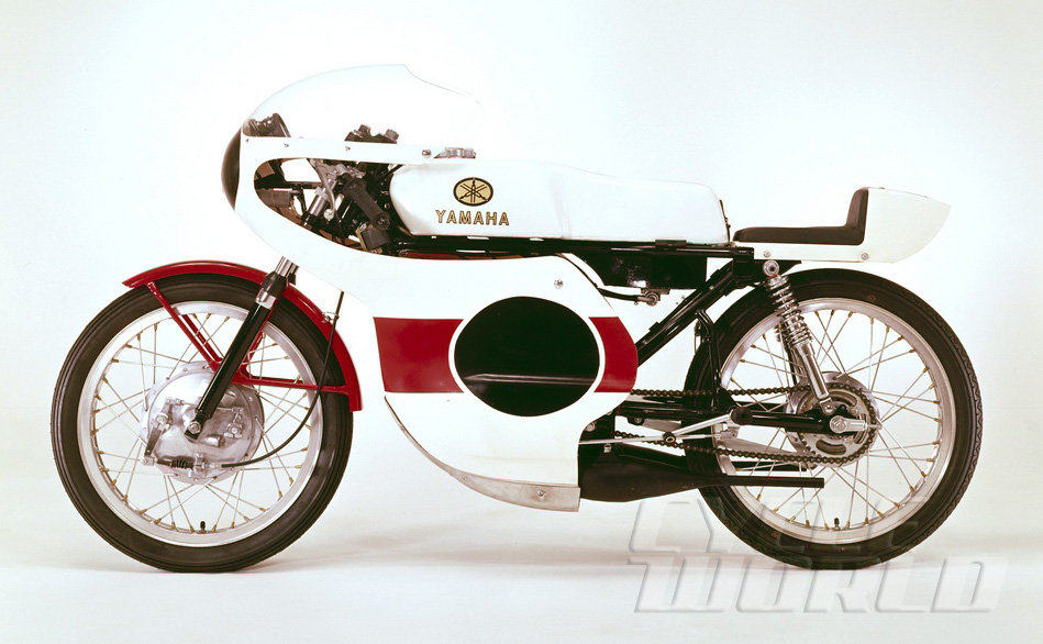 tm125 タンク Amazon | KIMISS バイク ガスタンク 9L ベンツタンク CG125