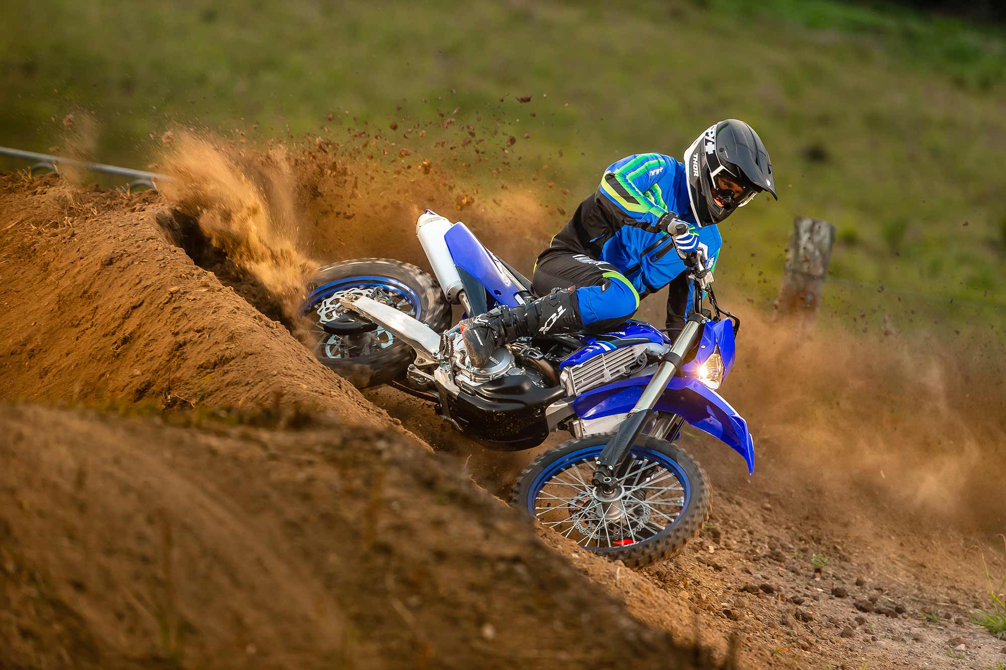 Yamaha WR450F 2021 – Uma 4T super poderosa – MOTOMUNDO