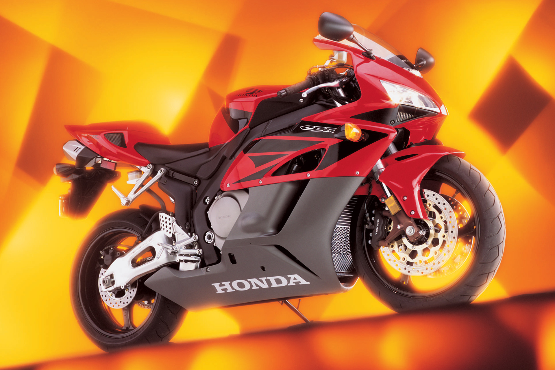 honda fireblade 0 100 mph