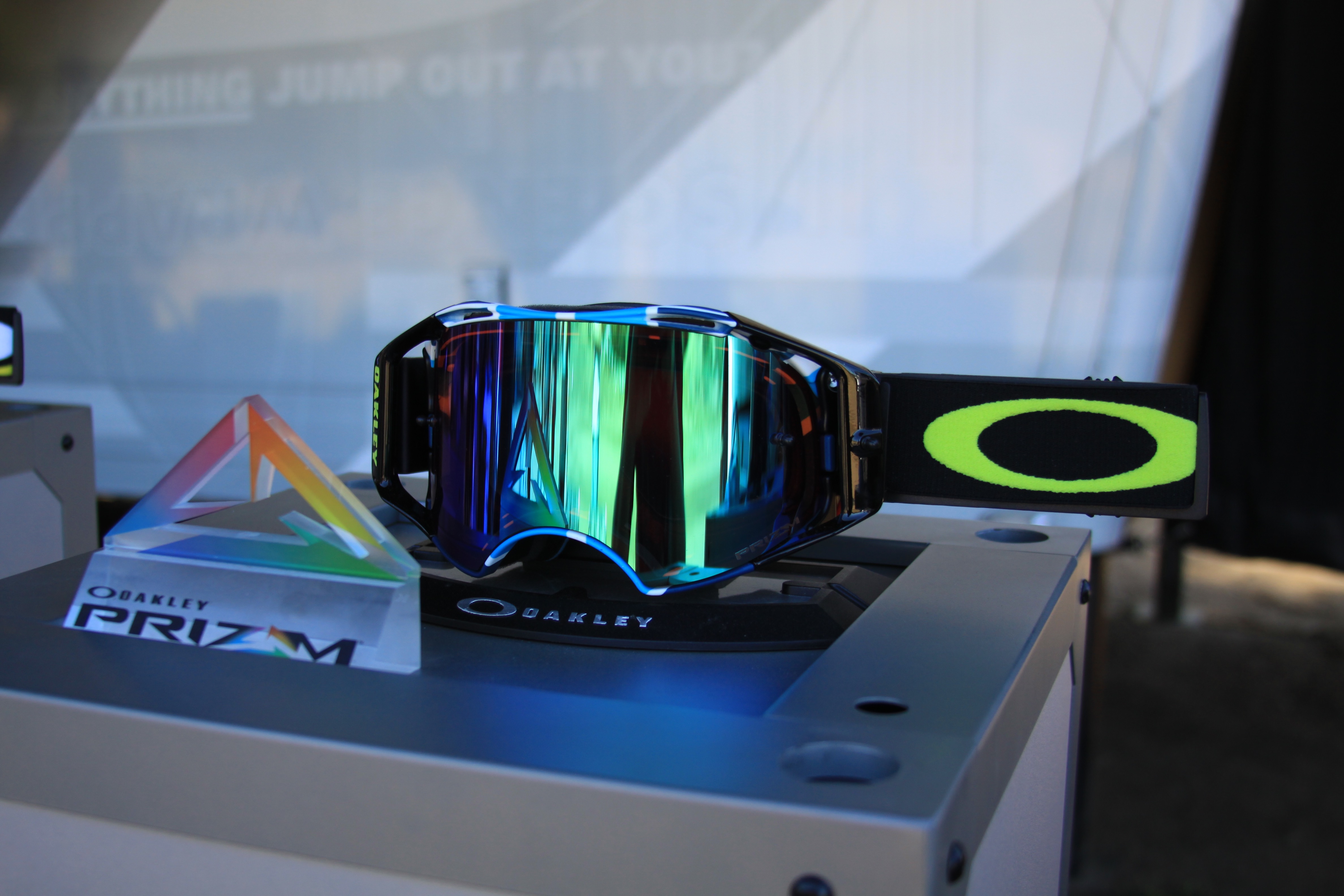 Oakley prizm lens on sale technology