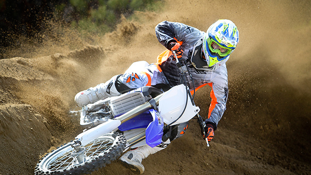 リクルス　2015〜 yz250fx wr250f New 2015 Yamaha WR250F and YZ250FX Revealed! | Dirt Rider