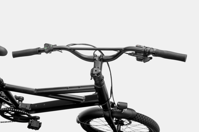 A folding stem allows the handlebars to be turned parallel to the bike…