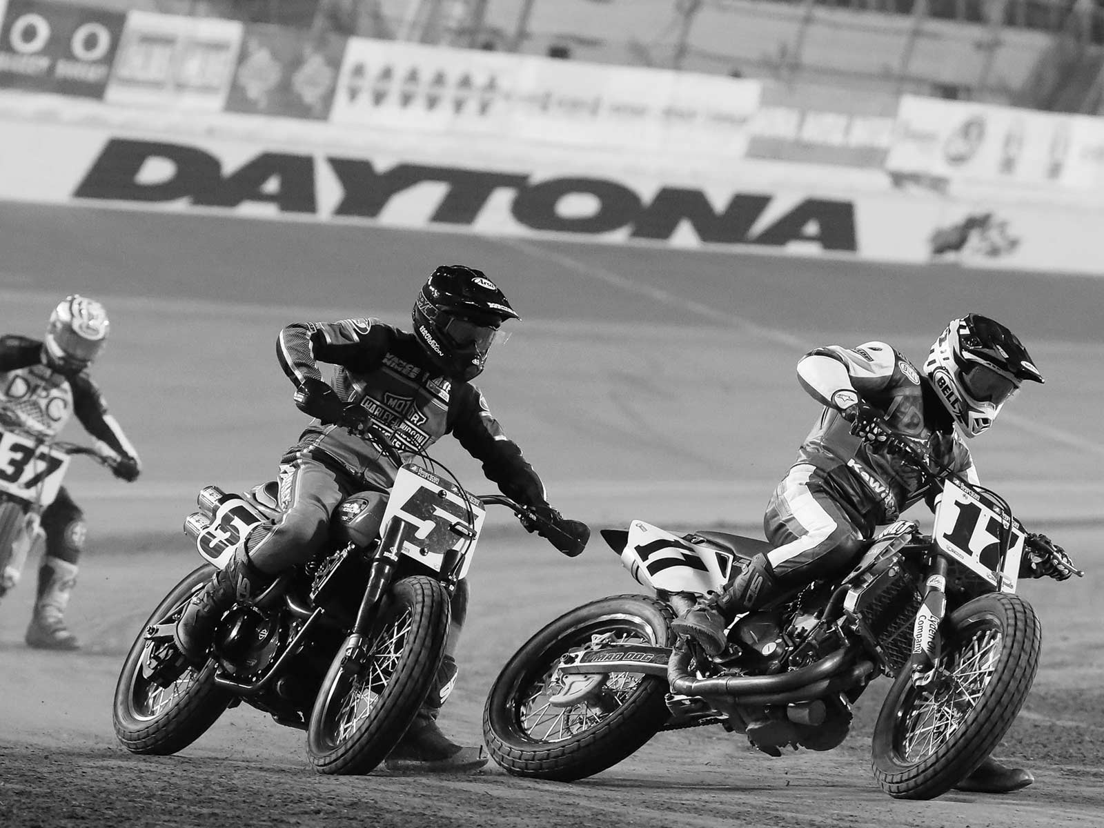 Flat Track Racing: Kawasaki Ninja 650 | Motorcyclist