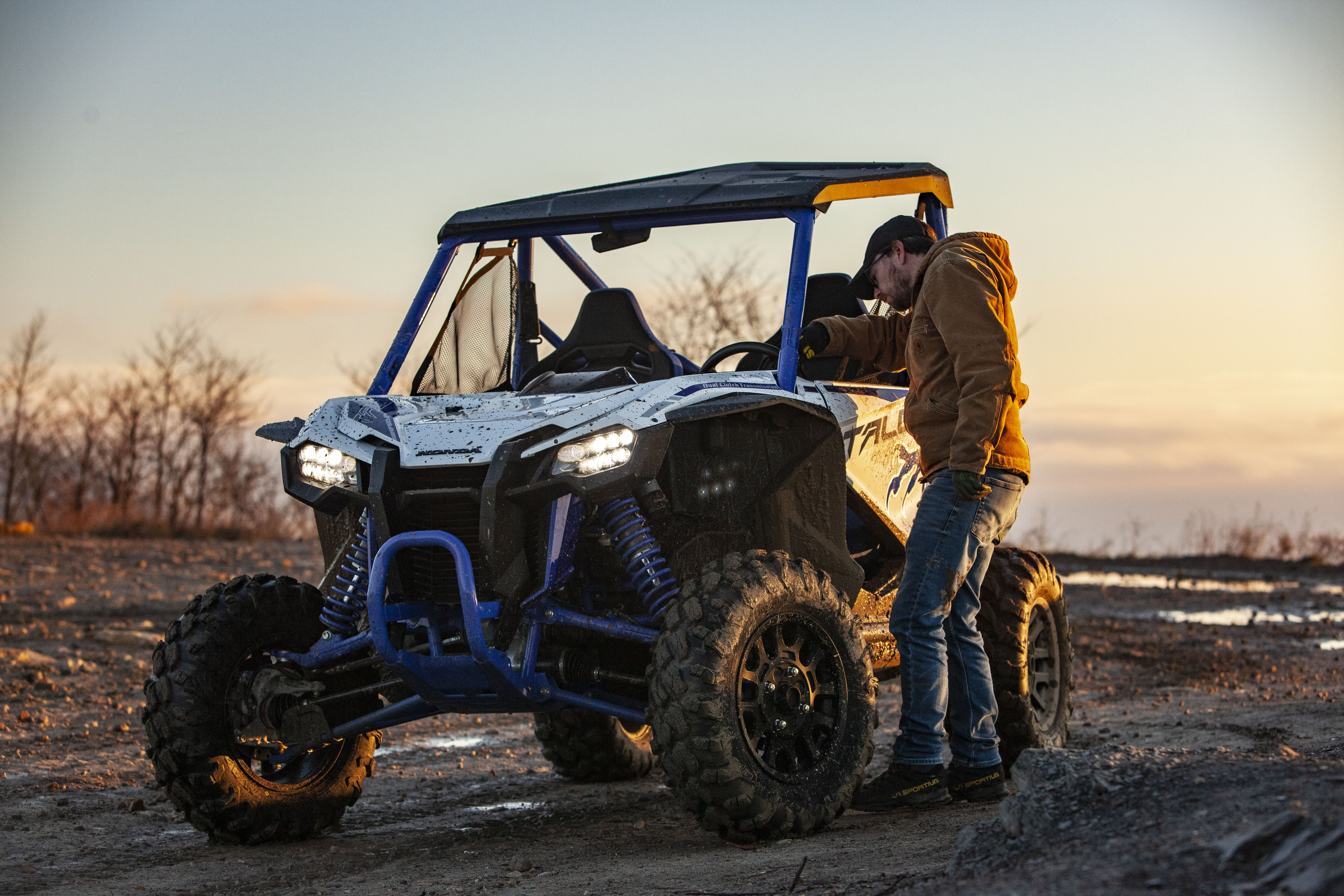 2021 Honda Talon 1000X Fox Live Valve Review | UTV Driver