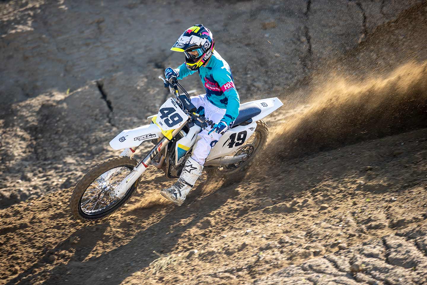 ダーカスワン 2018 Kawasaki Ninja ZX-10R ABS/KRT Edition Buyer's Guide: Specs