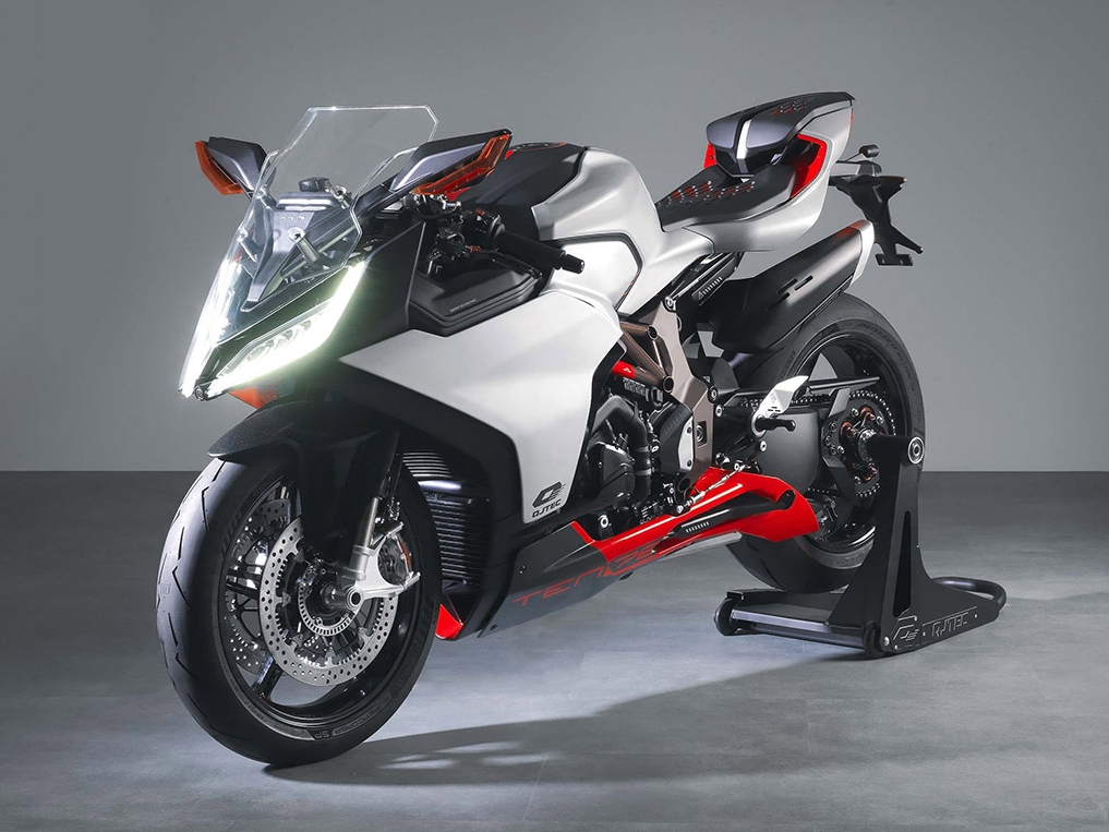 MV Agusta LXP Orioli - Italian Motorcycles