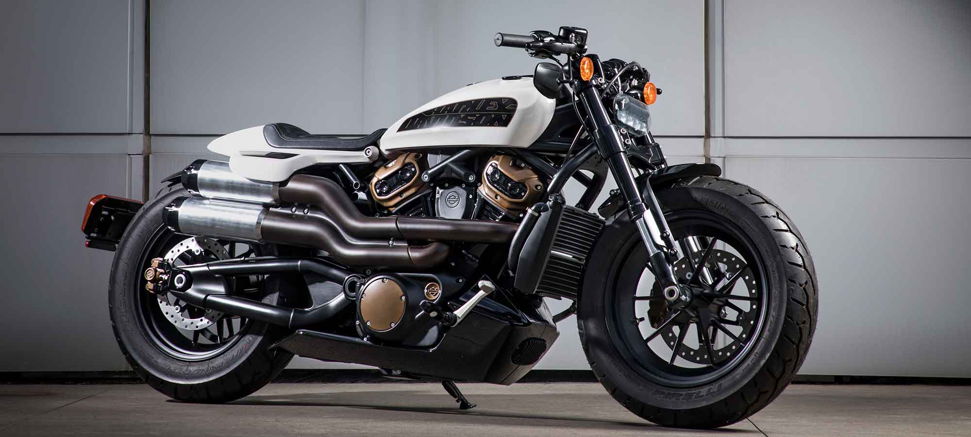 The New Sportster 2020 Harley Davidson 1 250cc Custom Preview Motorcyclist