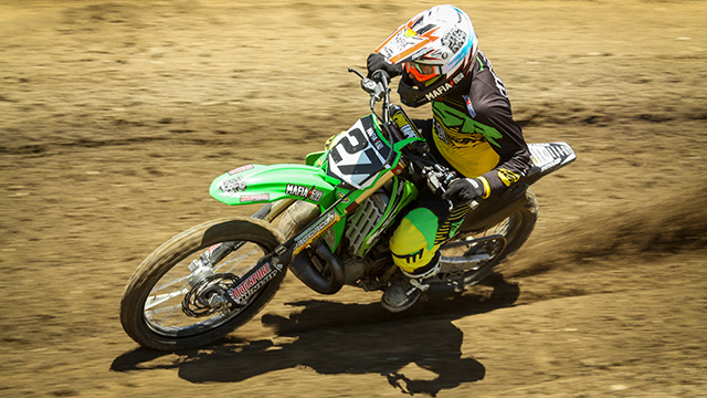 Tailgating With Nick Wey On A 2004 KX250 Two-Stroke | Dirt Rider