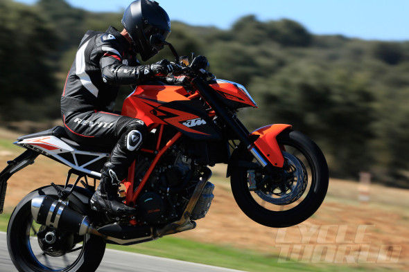 2016 KTM 1290 Super Duke R - WHAT I'VE BEEN RIDING | Cycle World