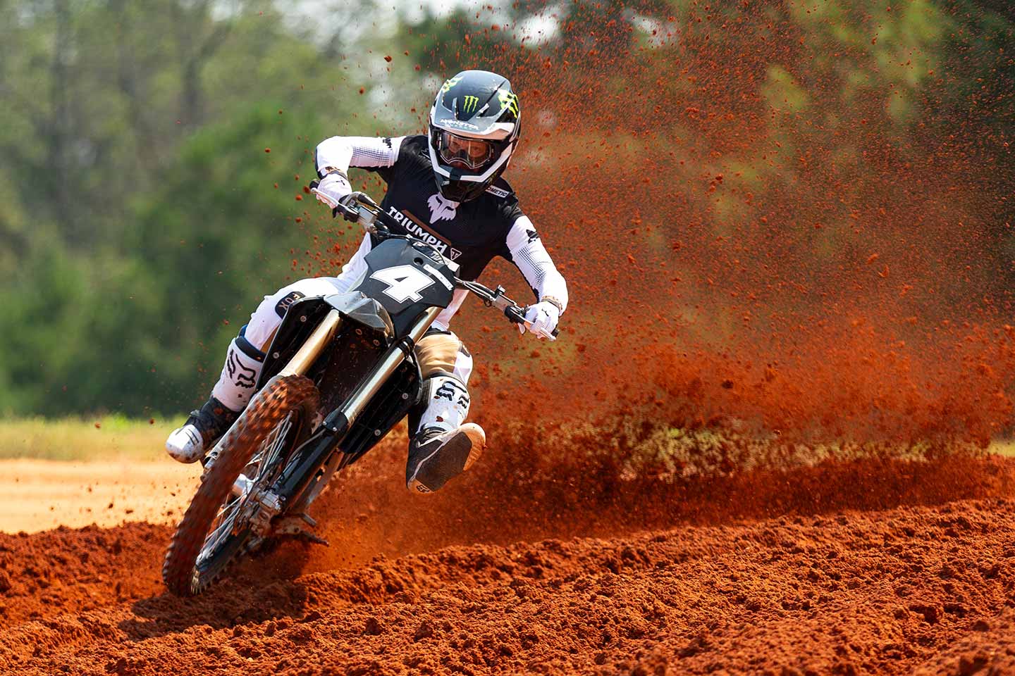 Watch Triumph's 250 Motocross Bike in Action | Cycle World