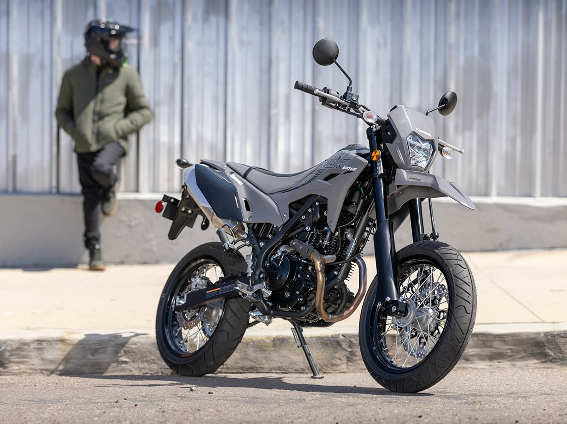 Kawasaki カワサキ KLX230SM ローシート 2025〜 B6KMLYR3T5GMNA7F7URZVLO72I.jpg