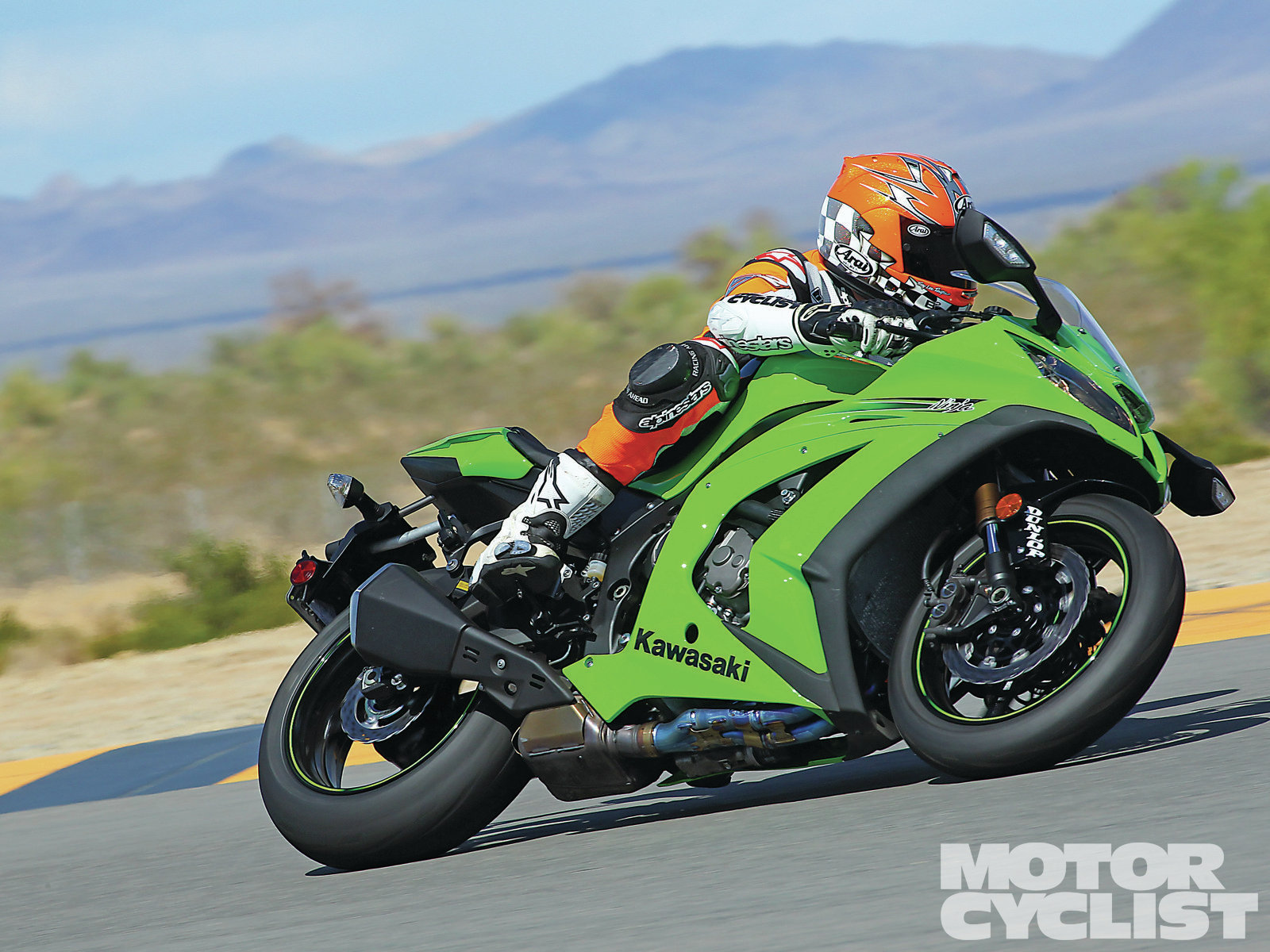 2011 Kawasaki ZX-10R | Doin' Time | Motorcyclist
