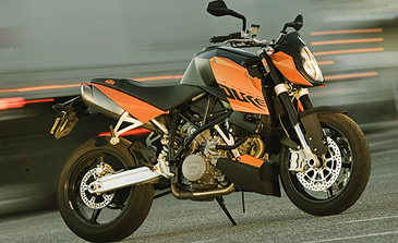 2007 KTM Super Duke First Look Review and Photos | Cycle World