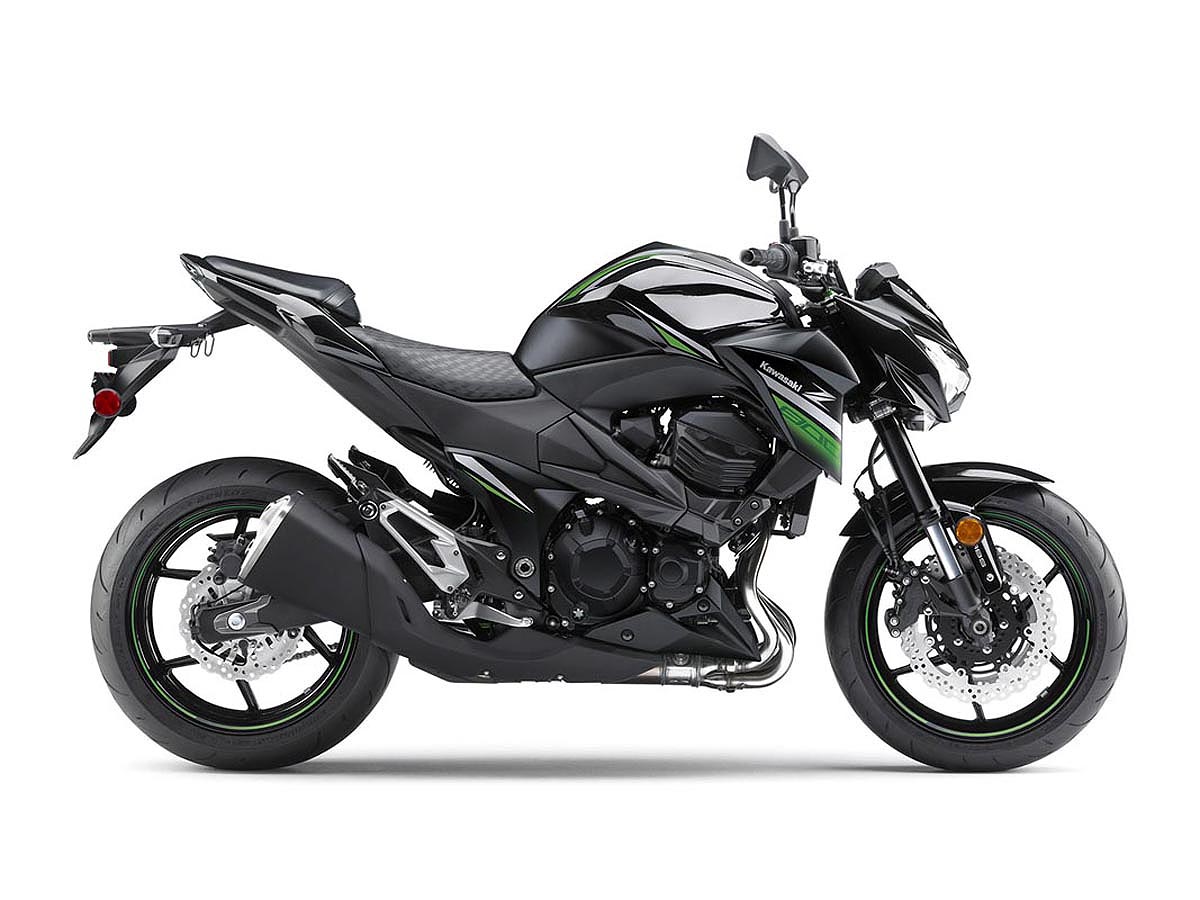 FIRST LOOK: 2016 Kawasaki Z800 Standard | Motorcyclist