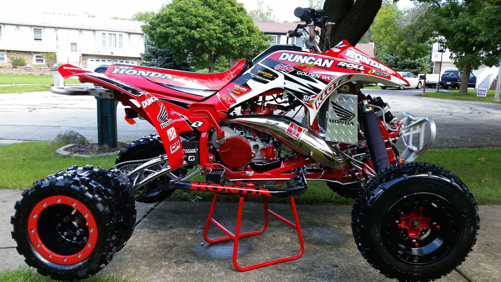 Inside Michael Connelly's Honda 1989 Honda TRX250R | ATV Rider
