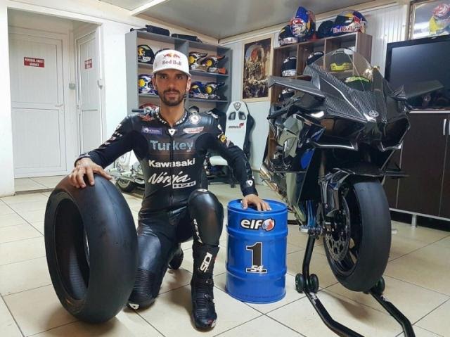 Breaks A New Record With Kenan Sofuoglu | Cycle World