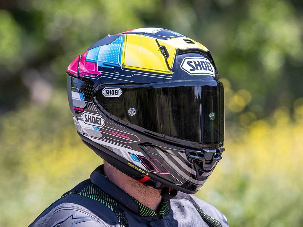 Cardo PACKTALK EDGE In-Helmet Communication System Review