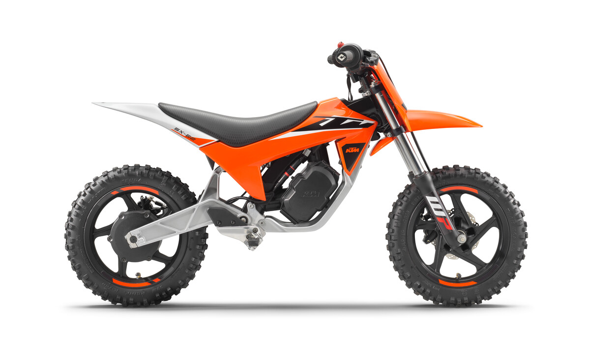 2024 KTM SX E 2 First Look Dirt Rider