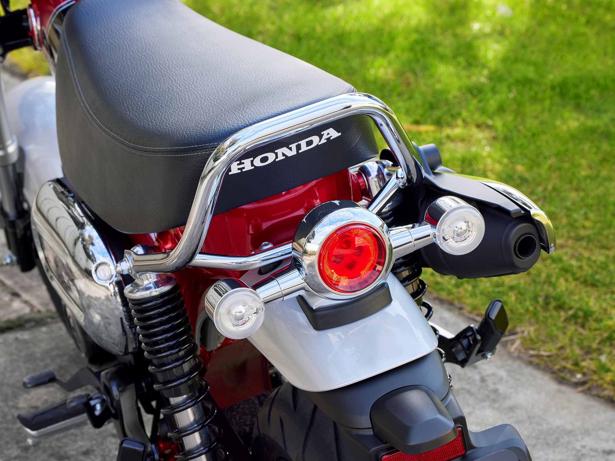 2024 Honda DAX 125 Review: Specs & Features + More!