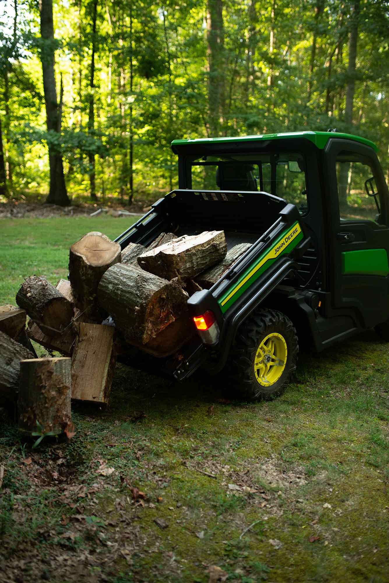 2022 John Deere Gator XUV835R Review