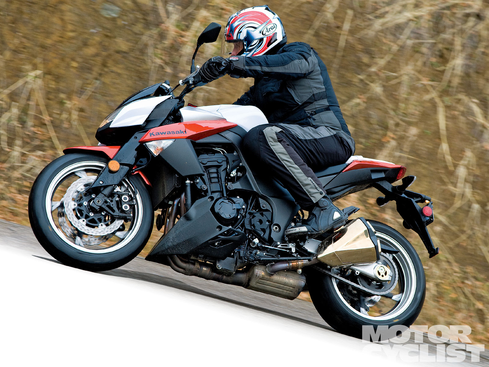 2010 Kawasaki Z1000 - Practically Naked | Motorcyclist