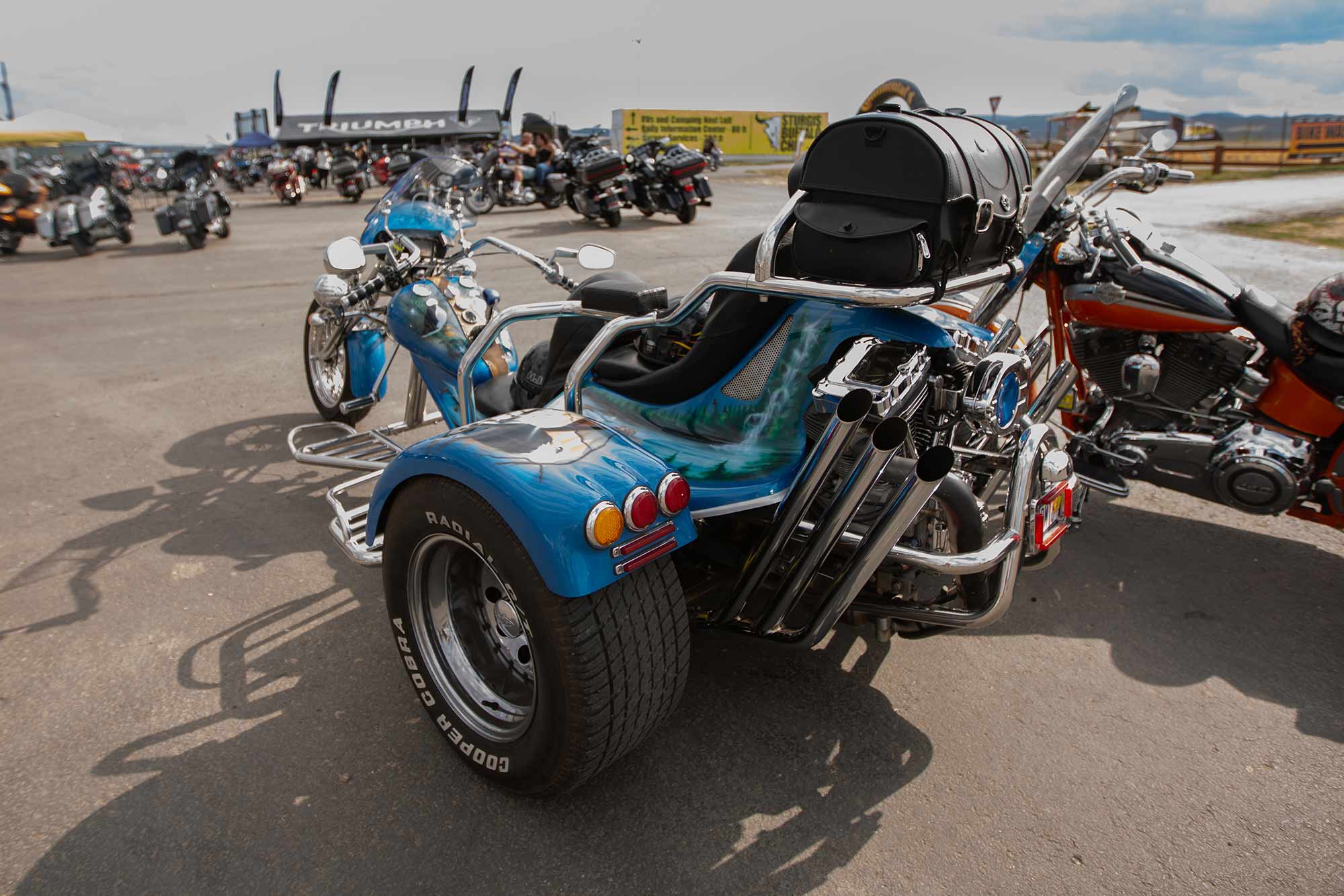 hot biker guys at sturgess