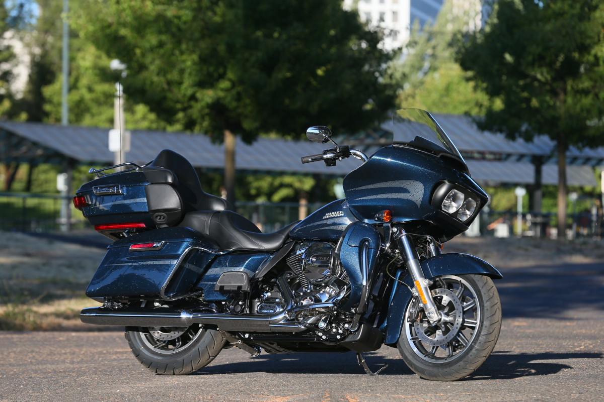 Road glide. Харлей Дэвидсон Road Glide Ultra. Harley Davidson Road Glide Ultra. Harley CVO Road Glide Ultra. Harley Davidson Road Glide Limited.