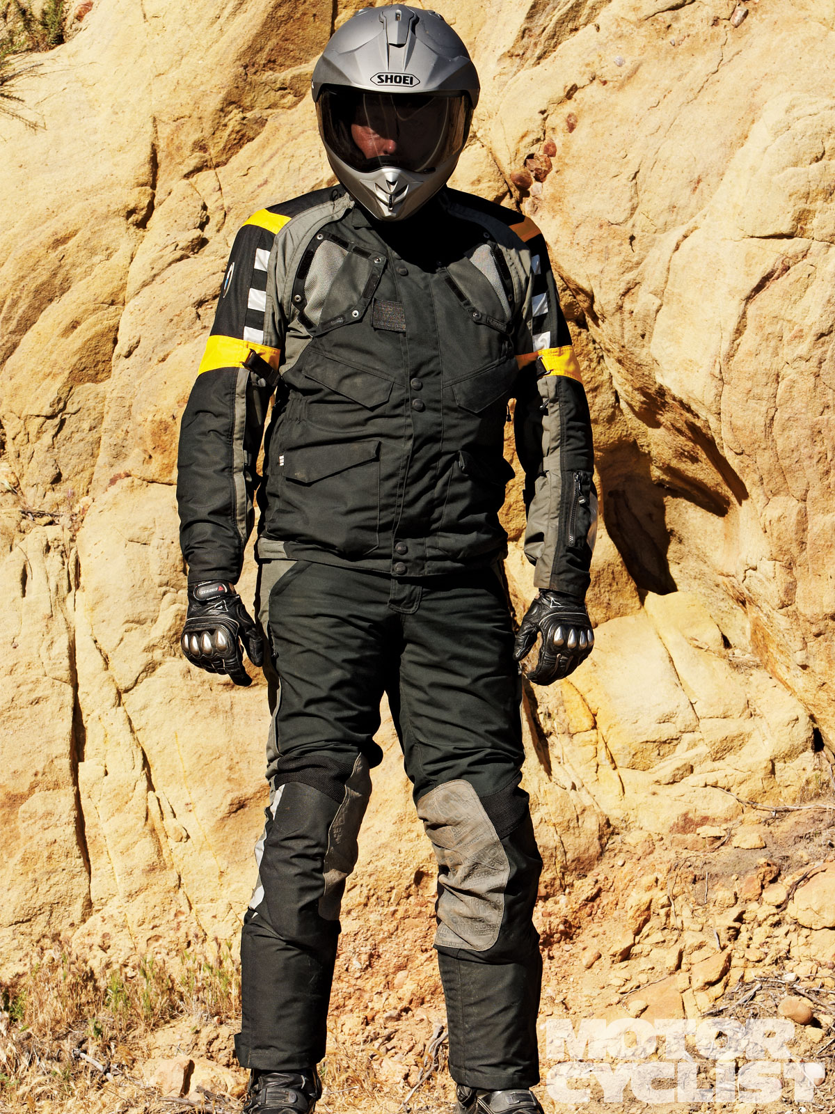 MC Tested: BMW Rallye 3 Suit | Motorcyclist