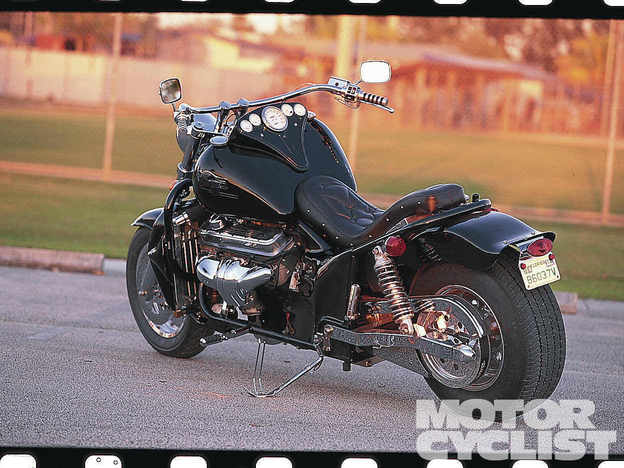 1996 2008 Boss Hoss V 8 Motorcyclist