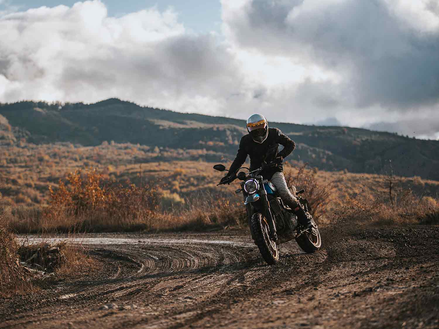 21 Ducati Scrambler Family Updates Motorcyclist