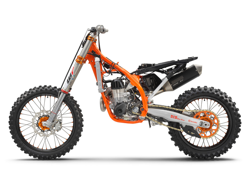 2022 KTM 450 SX-F Factory Edition First Look | Dirt Rider