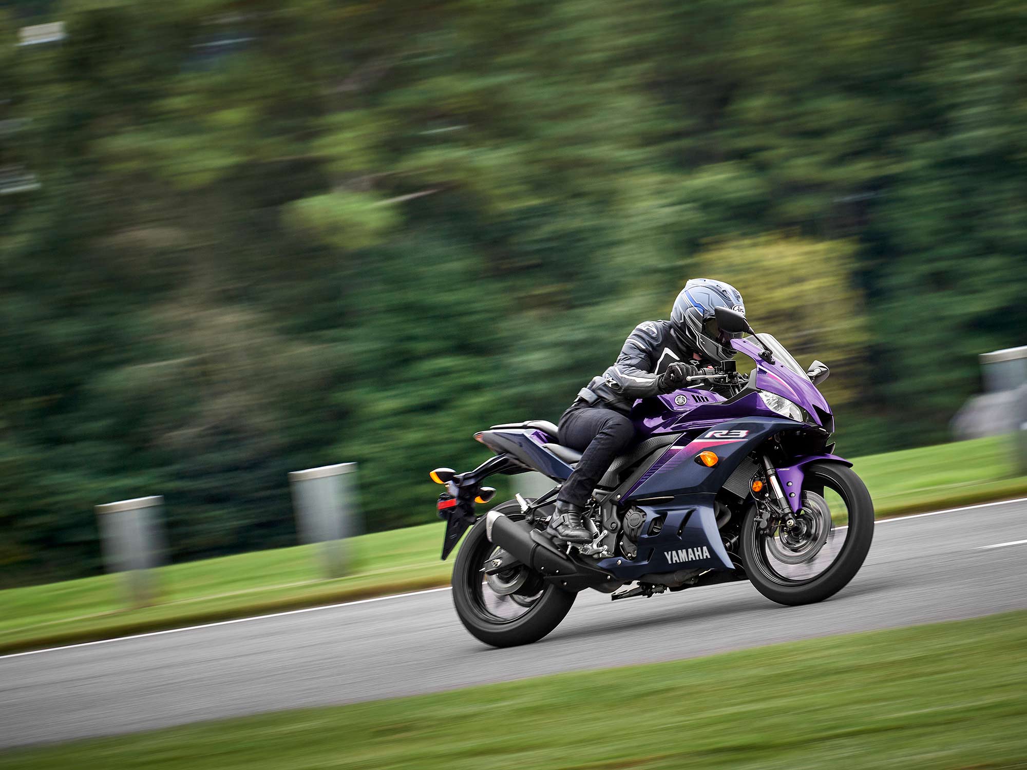 phantom purple yamaha r3