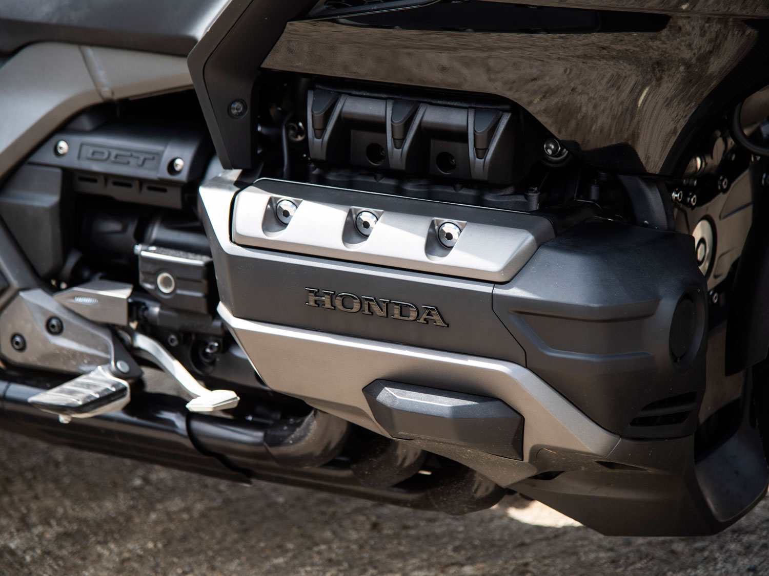 Honda Gold Wing Dct Ride Review Motorcyclist