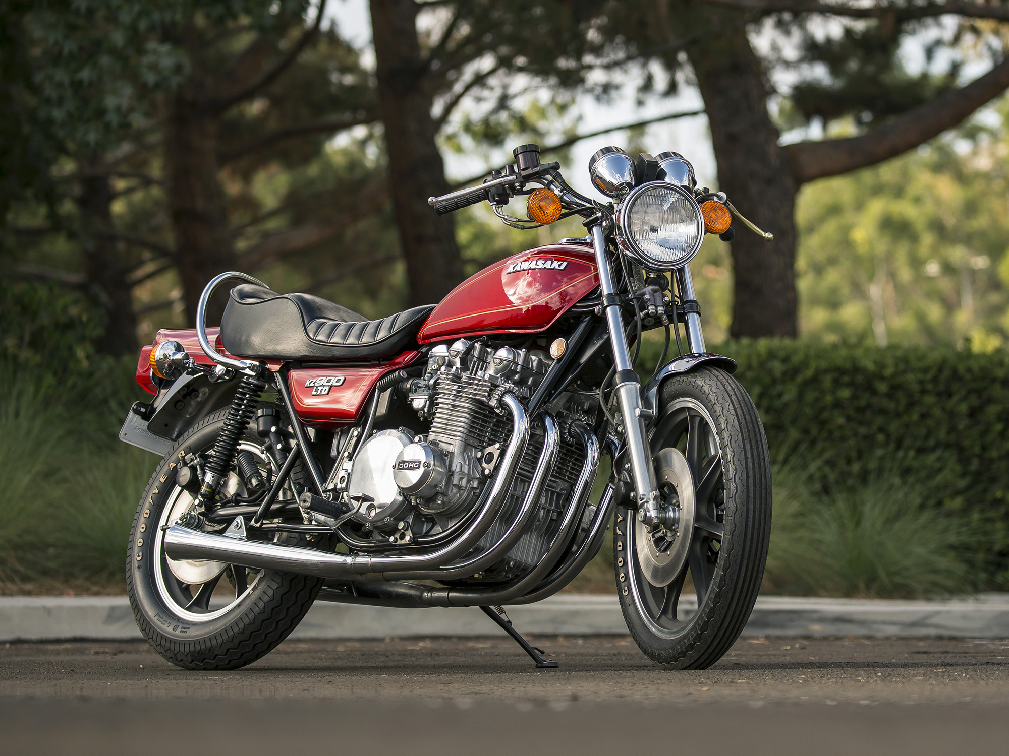 1976 Kawasaki KZ900 LTD | Motorcyclist