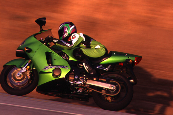 Kawasaki Ninja ZX-12R Sportbike Road Test Review | Cycle World