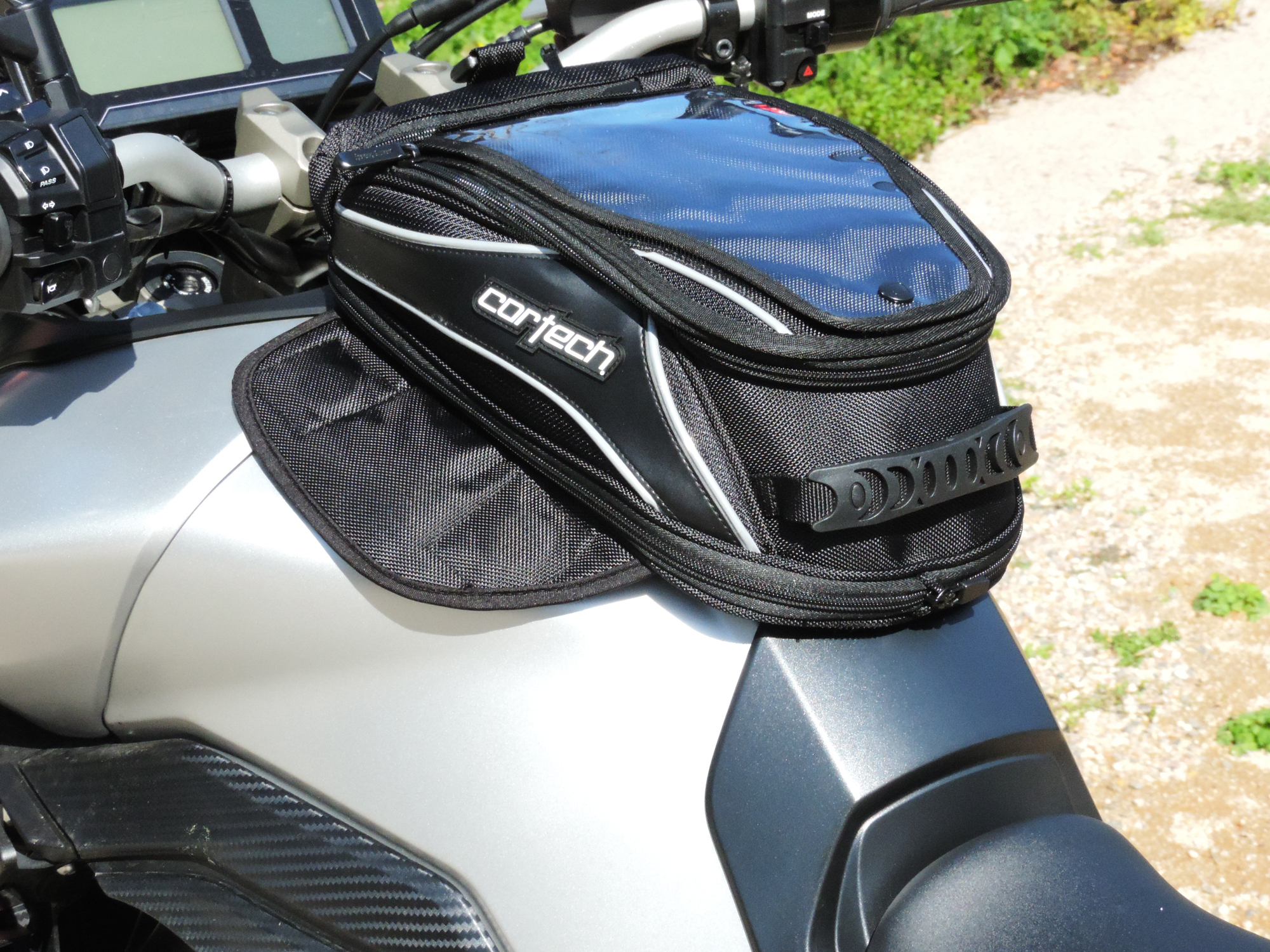 cortech super 2.0 10l tank bag