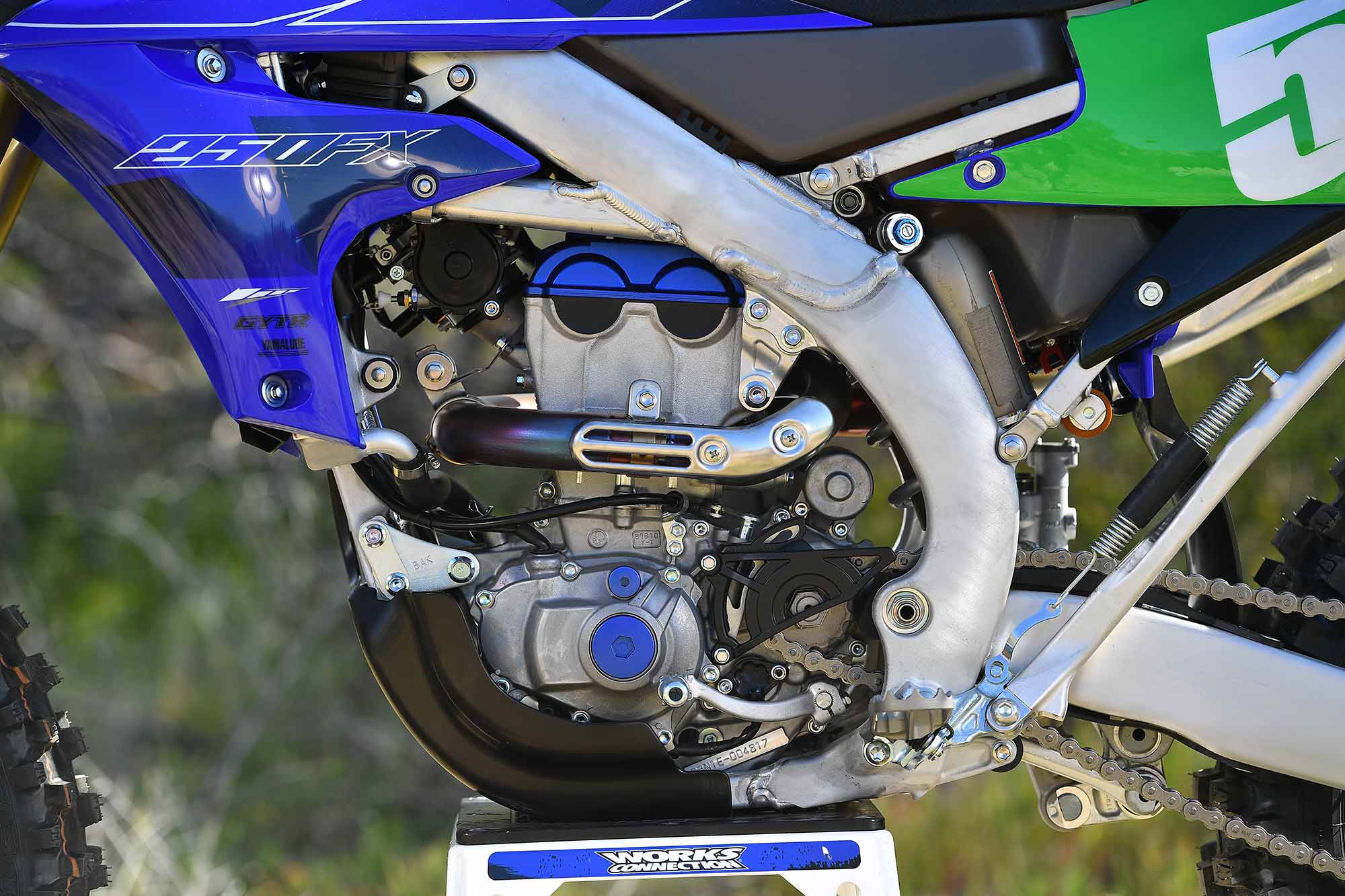 YZ250FX 2015 取り外し リアホイール 他YZ250 2011 に使用