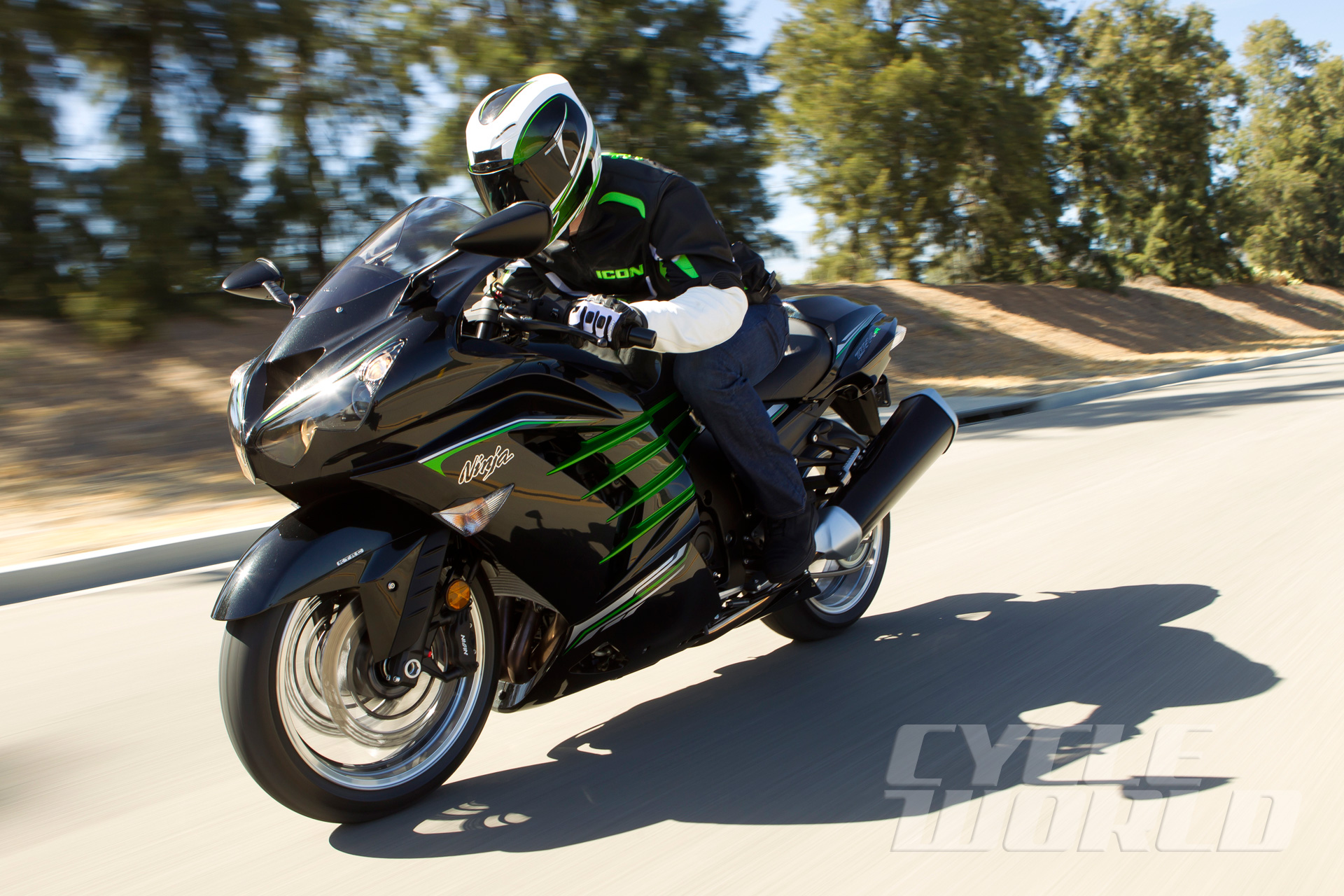 Ten Best Bikes 2013- Best Open-Class Streetbike: Kawasaki Ninja ZX 