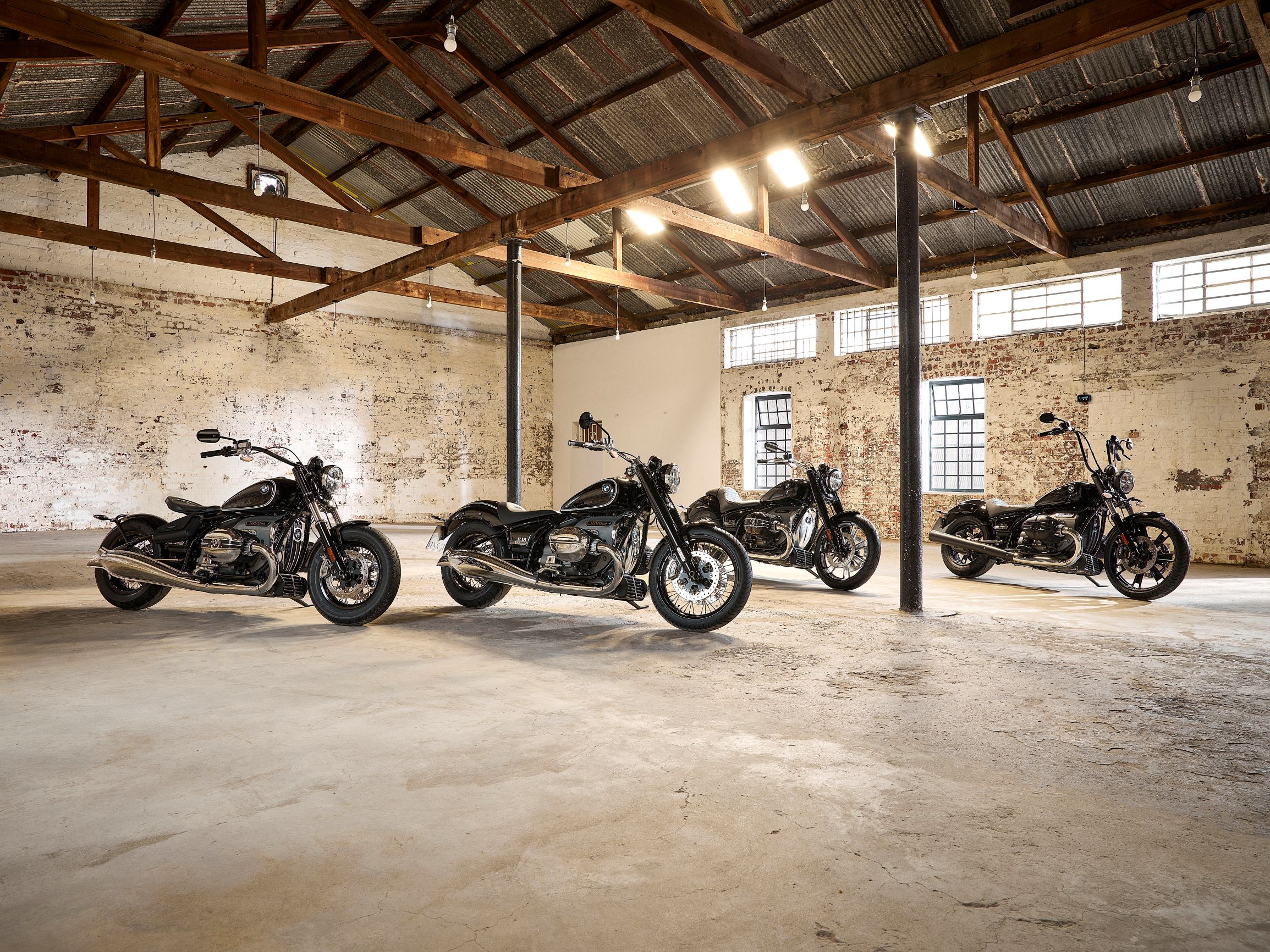 Bmw Unveils Production R 18 Cruiser Cycle World