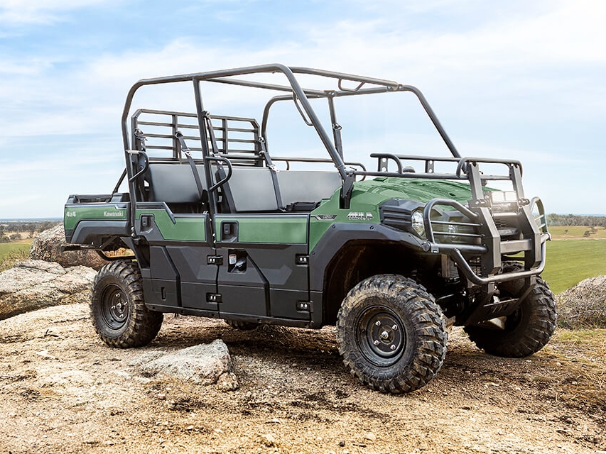 2025 Kawasaki Mule Pro-FX 820/Pro-FXT 820 Buyer's Guide: Specs