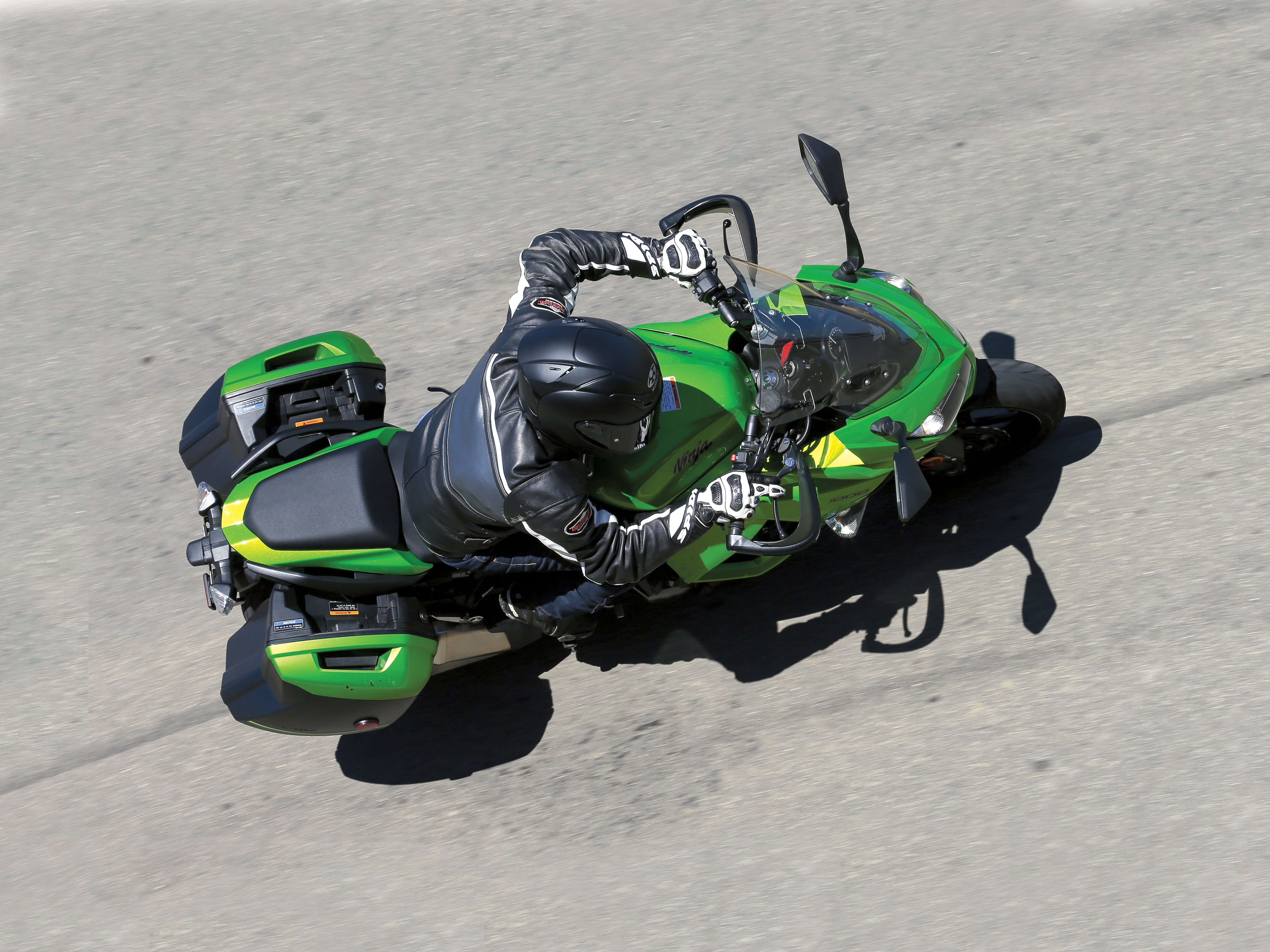 やす Long-Term Kawasaki Ninja 1000: Acerbis Hand Guards | Motorcyclist