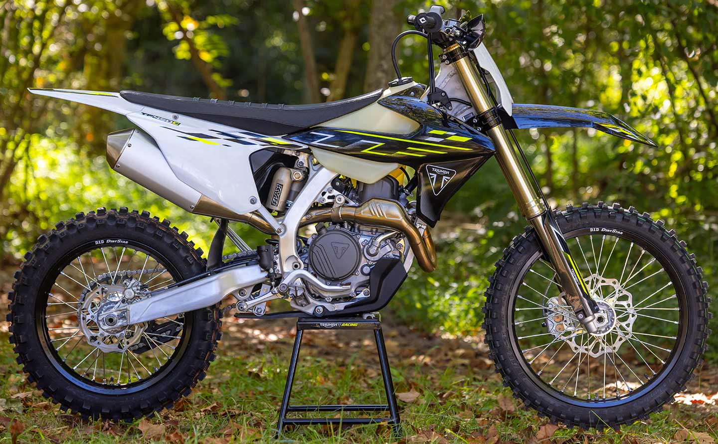 2025 Yamaha TW200 and XT250 First Look | Dirt Rider