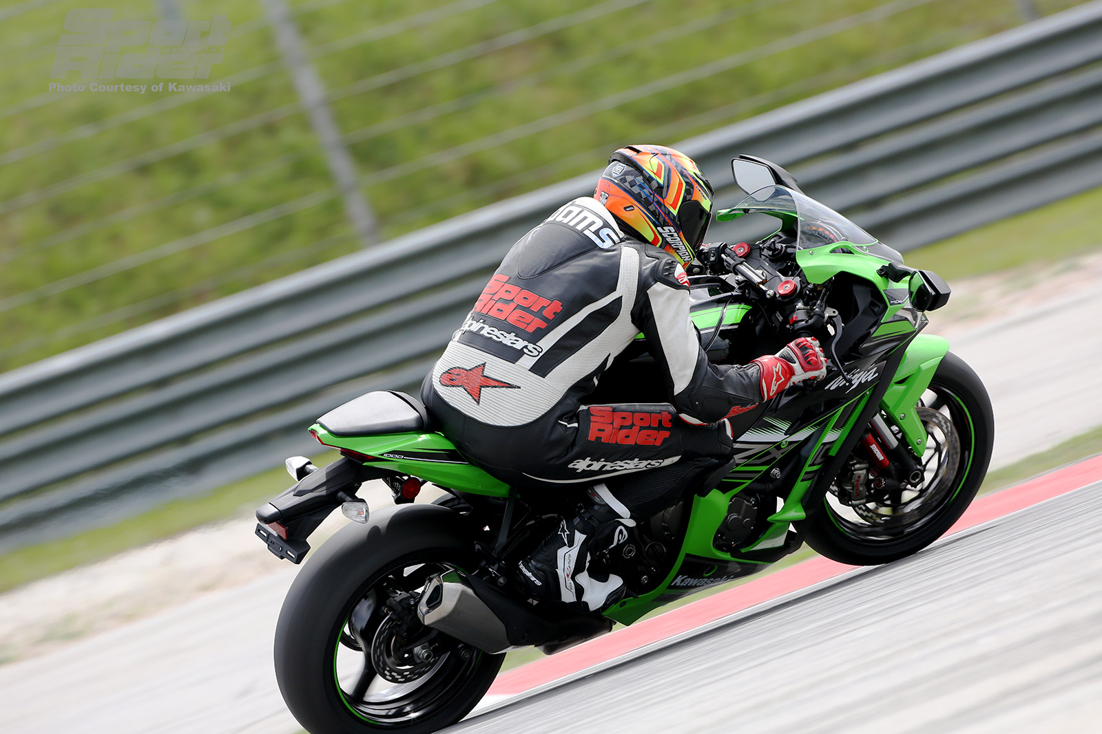 2016 Kawasaki ZX-10R Ride Review | Cycle World