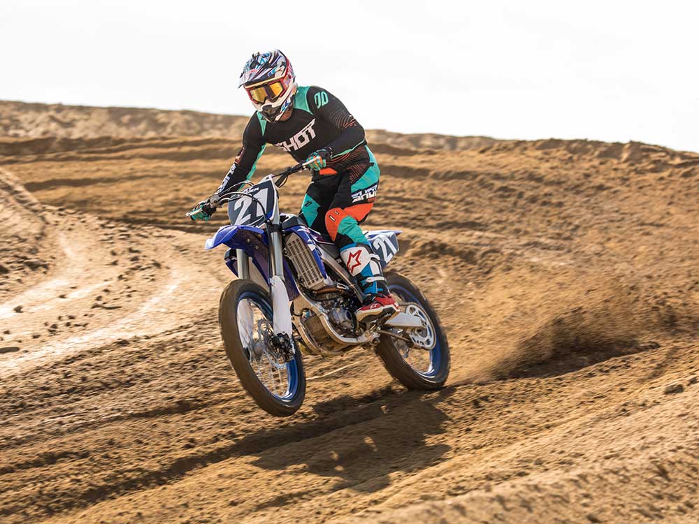 First Modifications On The 2018 Yamaha YZ250F | Dirt Rider