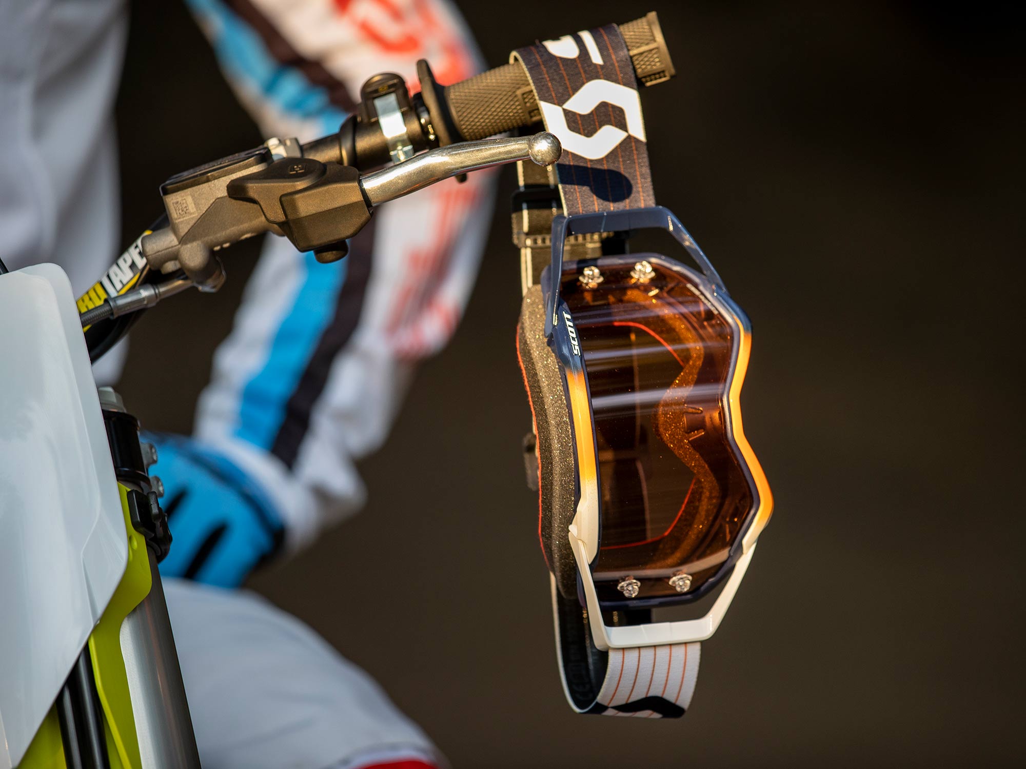 Scott Prospect Amplifier Goggle Test | Dirt Rider