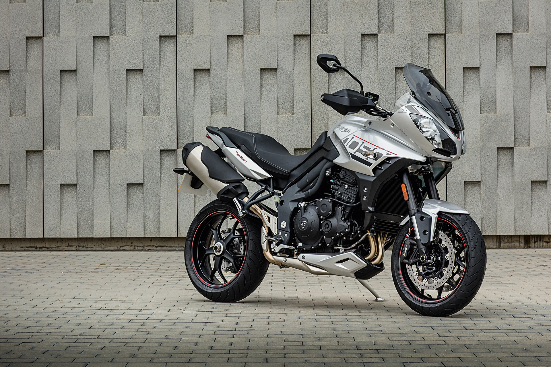 Triumph Tiger Sport FIRST LOOK Review |