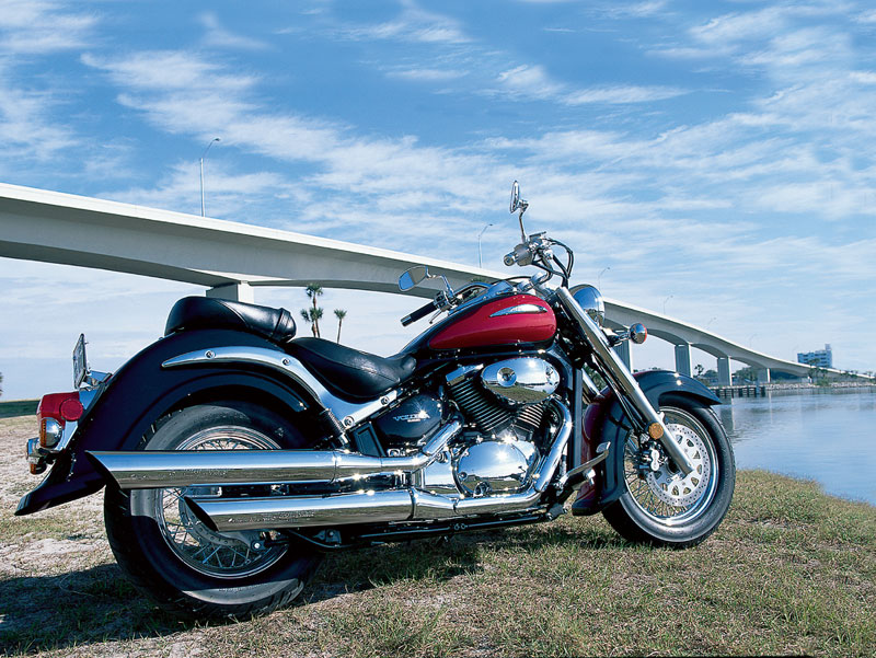 Suzuki Intruder 800 Volusia Road Test