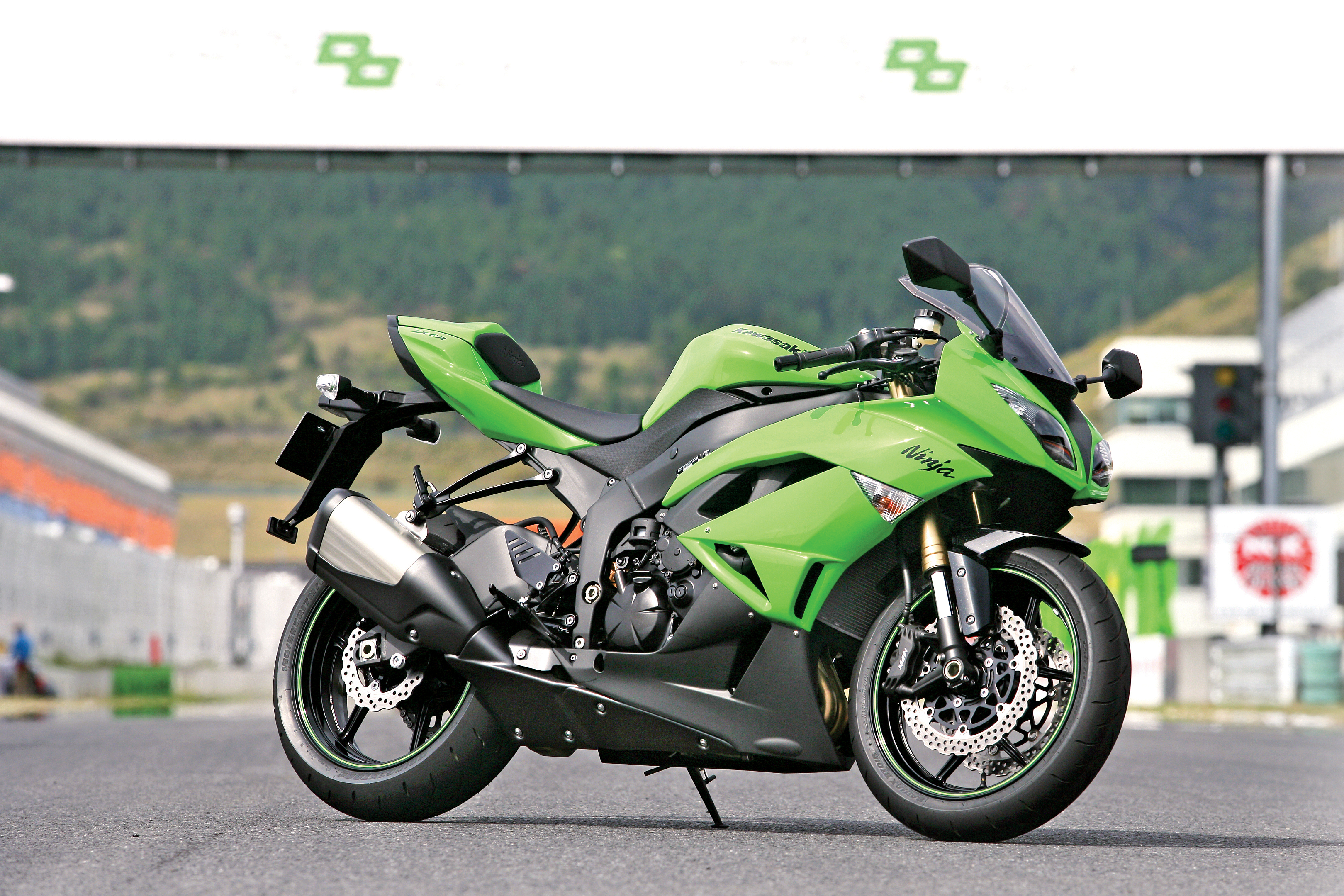 2009 kawasaki zx6r