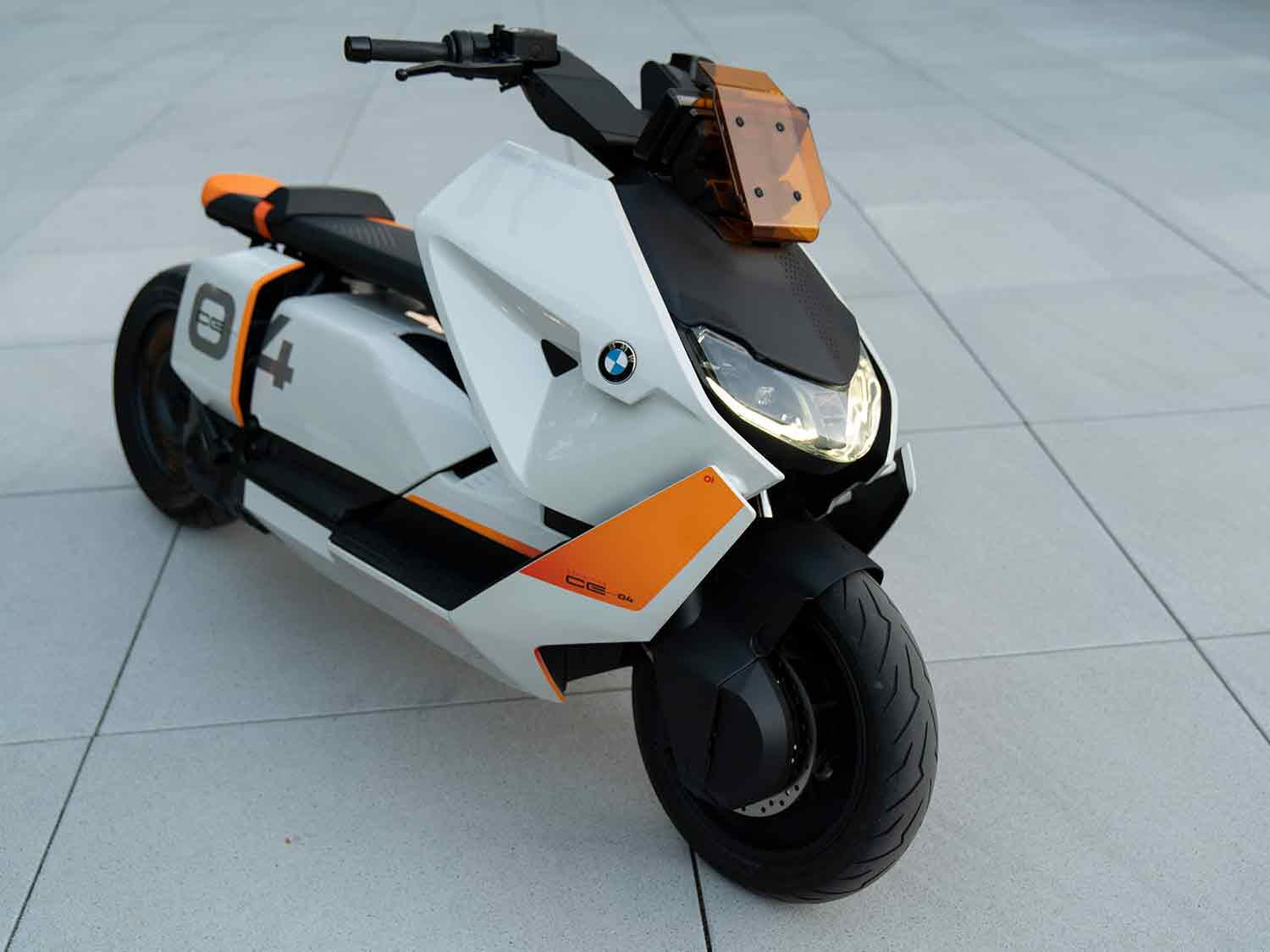 Missionær Stipendium Bevægelig BMW's Futuristic Definition CE 04 Electric Scooter Concept | Motorcyclist