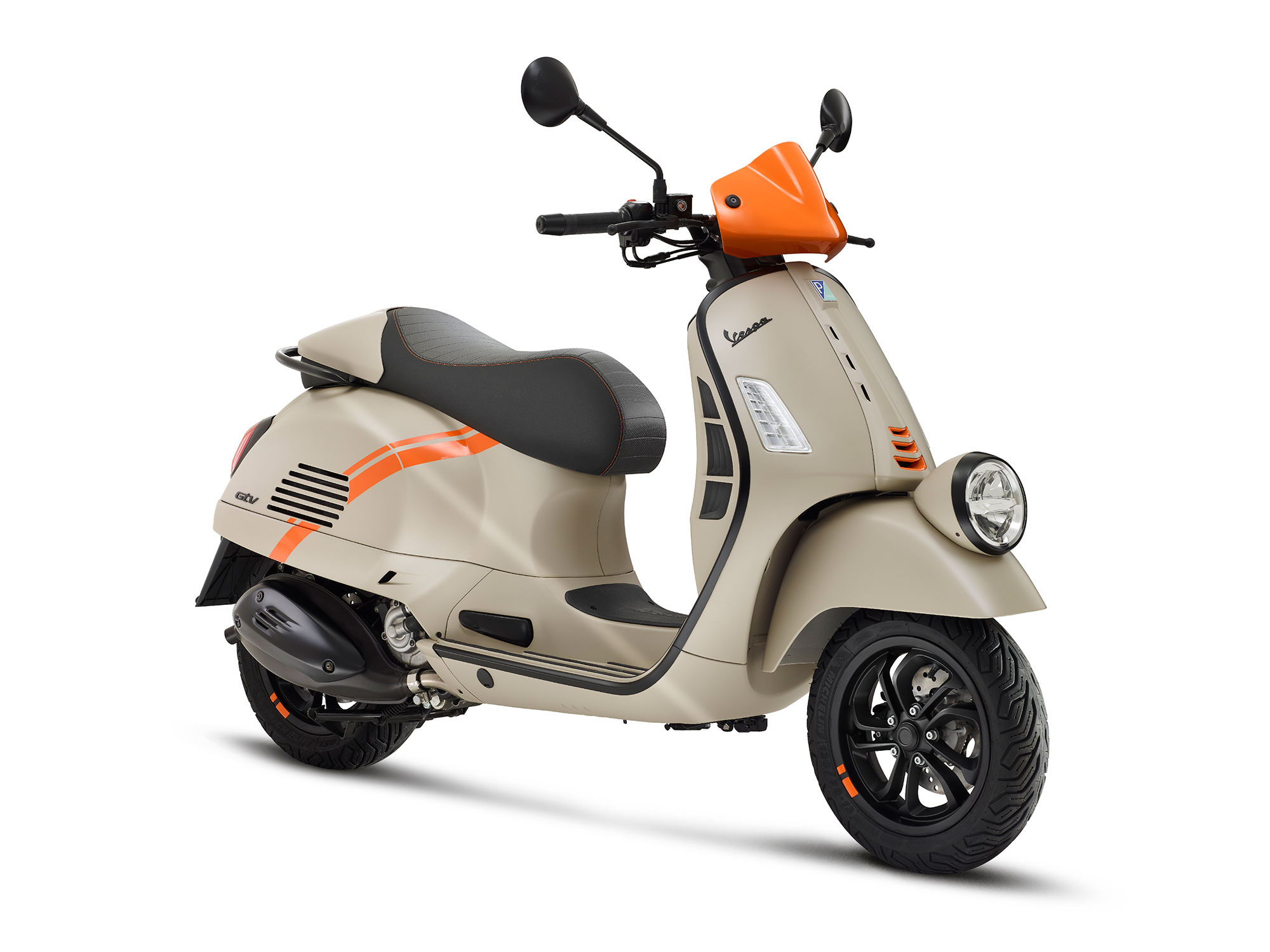 All VESPA 946 models and generations by year, specs reference and pictures  - autoevolution
